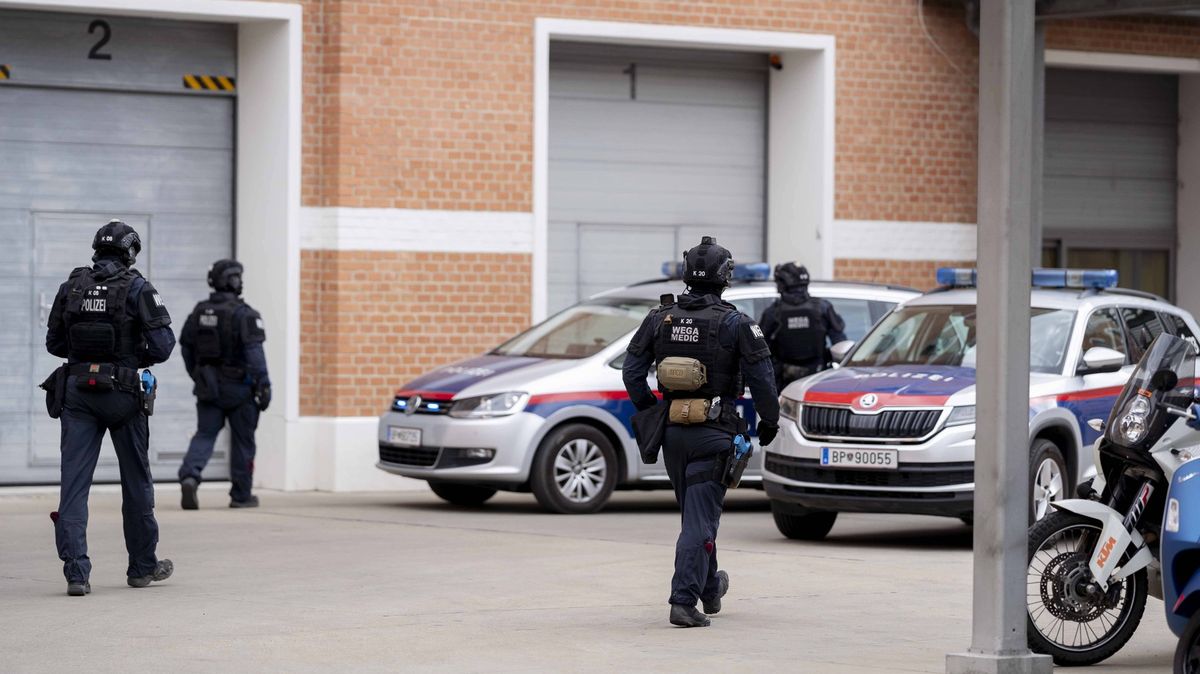 Ve Vídni odhalili skrýš zbraní. Zřejmě tak zabránili útoku na židovská zařízení